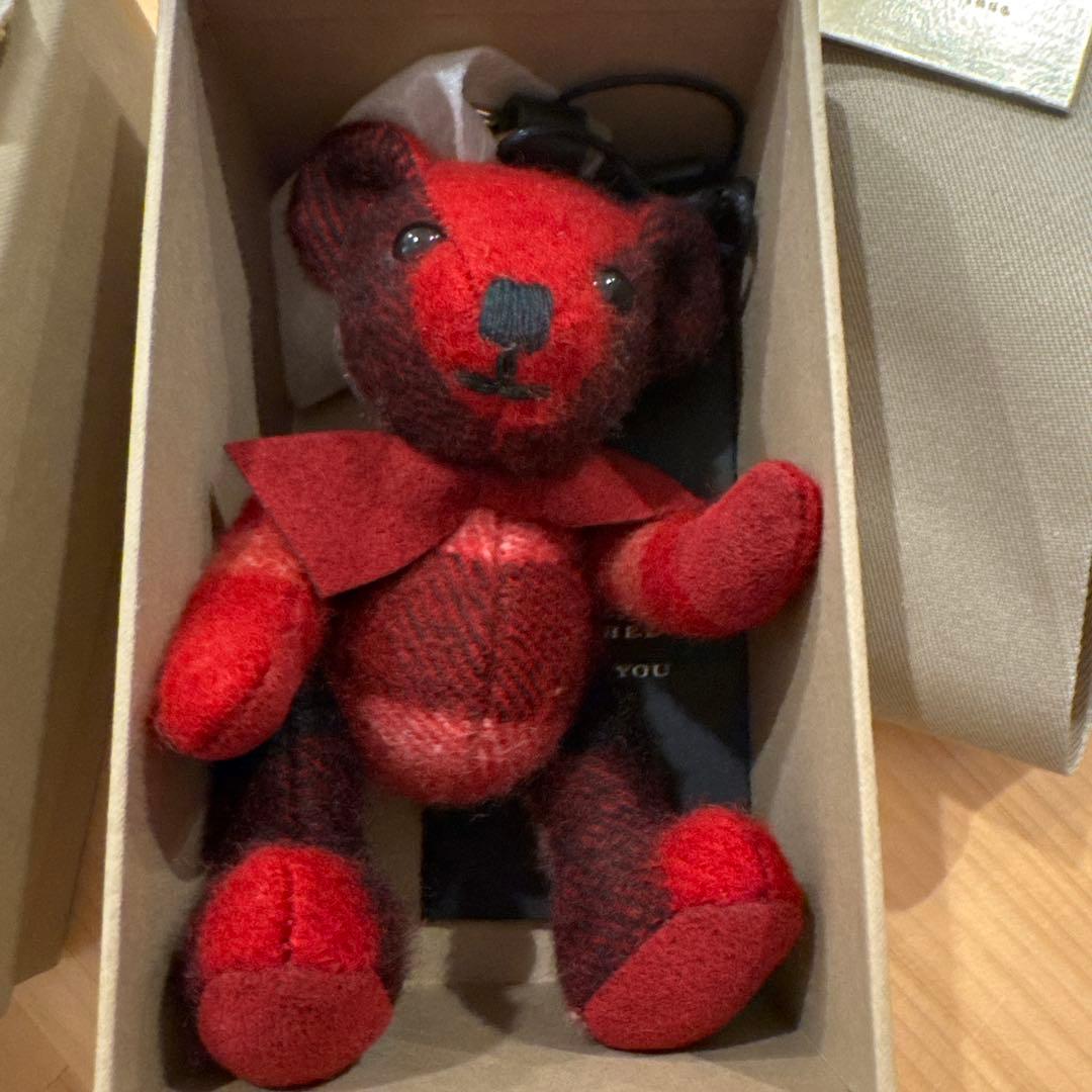 未使用新品正規品　Burberry可動テディベア（レッド）キーホルダー