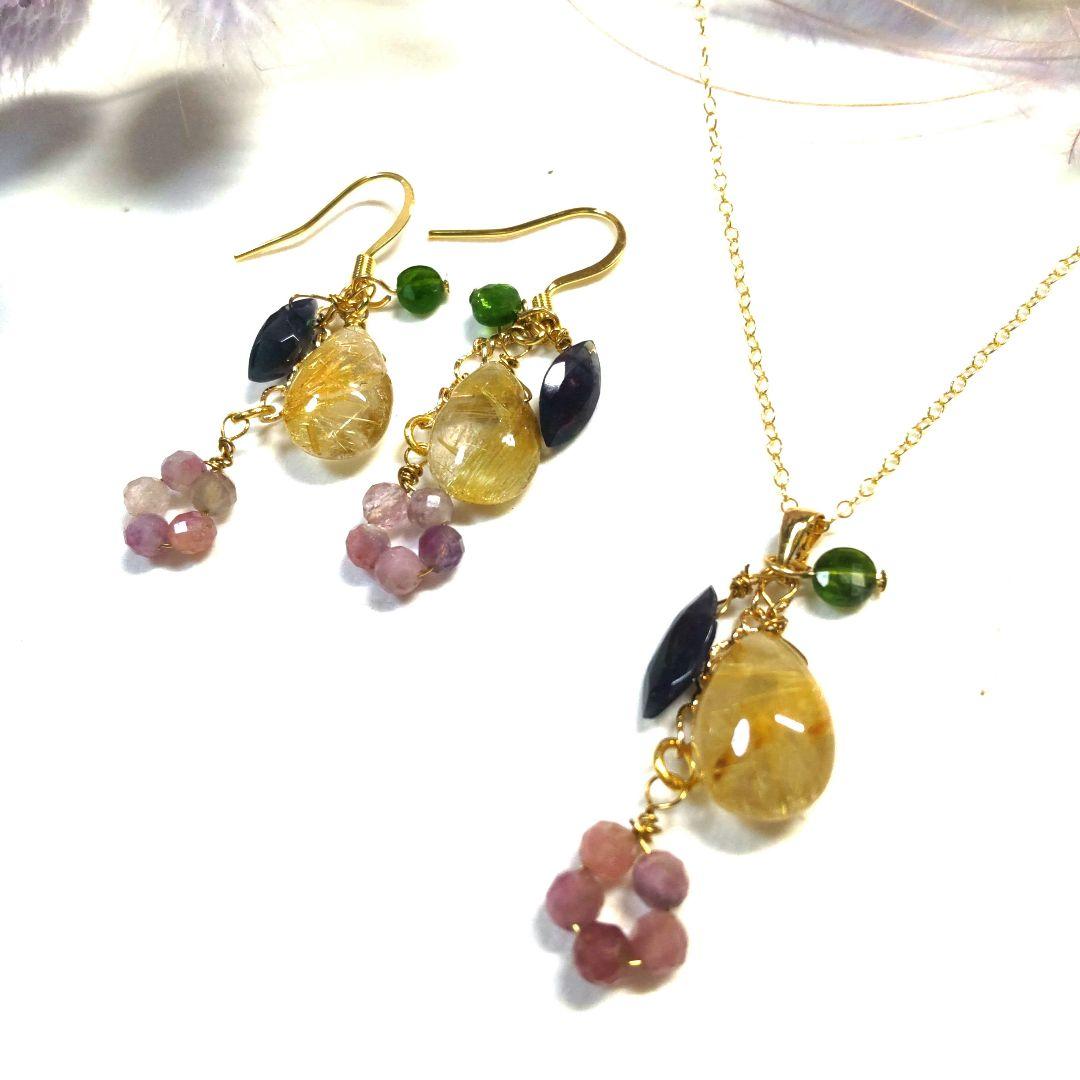 ゴールドルチルクオーツ、アンデシン、ブラックオパール ピアス ネックレスセット