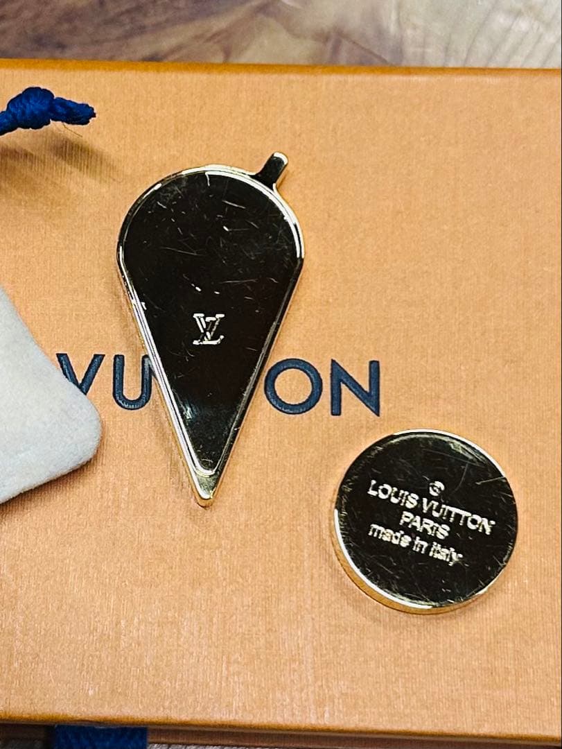 Louis Vuitton アイスクリーム型マグネットアクセサリー