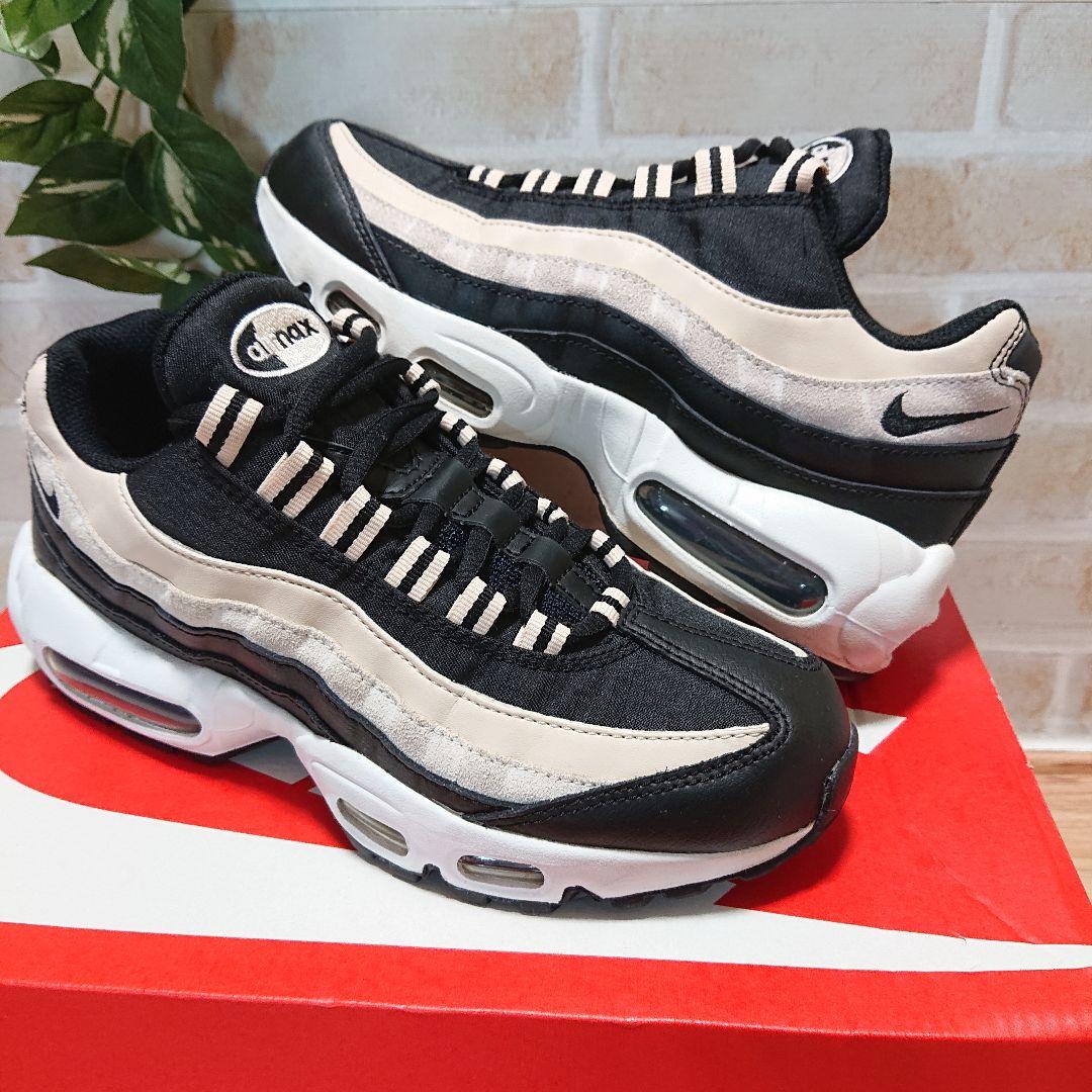 NIKE AIR MAX 95 エアマックス95 24cm CV8828-001