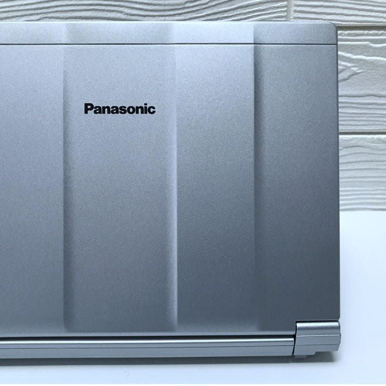 極美品》＊MS Offic2024認証/ 使用時間浅 /レッツノートCF-SV1