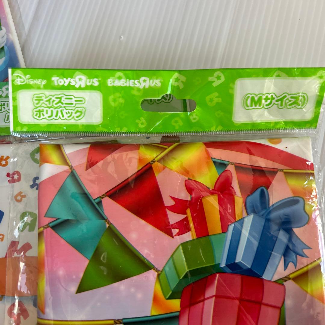 トイザらスクリスマスプレゼントギフト袋　梱包　サンタさん　お誕生日　Disney