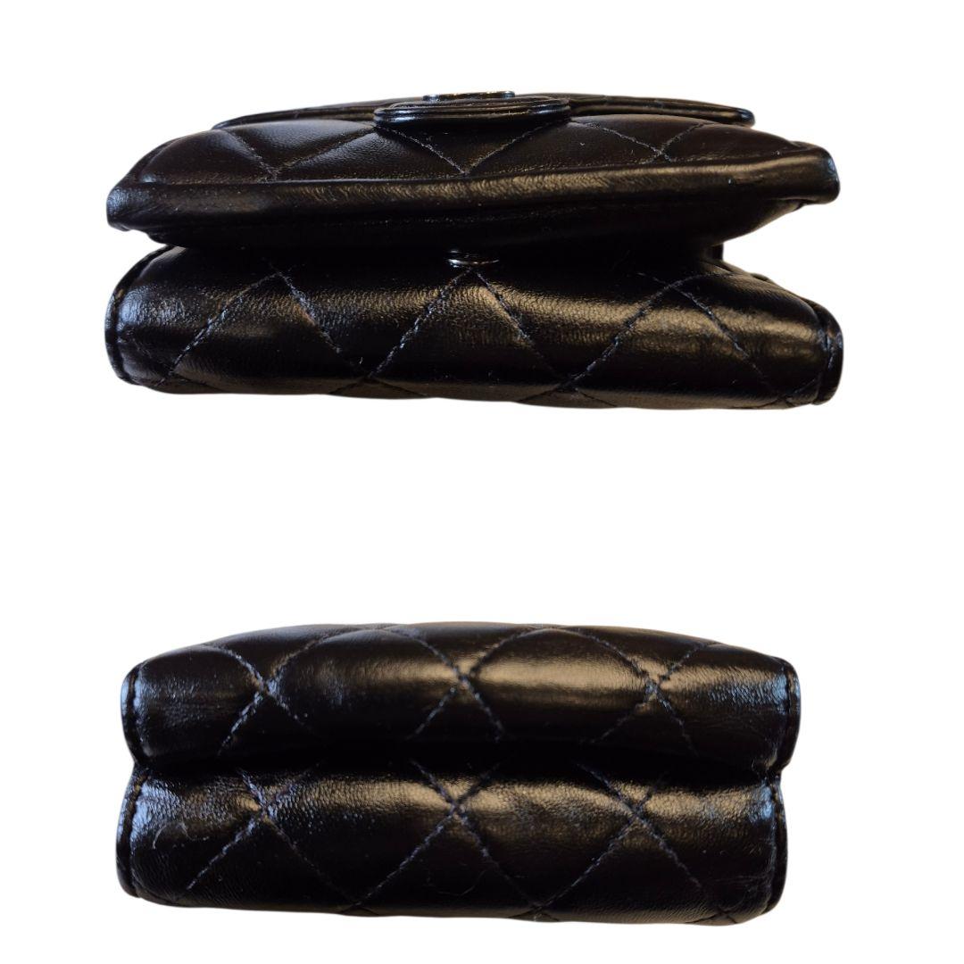 CHANEL　シャネル　マトラッセ　シルバー金具　三つ折り財布