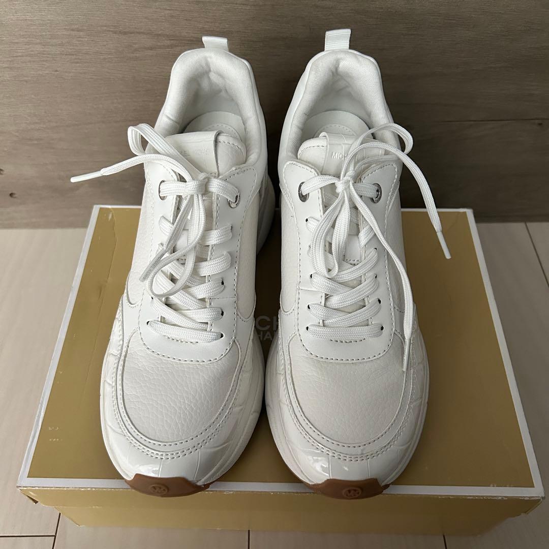 MICHAEL KORS マイケルコース　ホワイト 厚底スニーカー 合成皮革　白