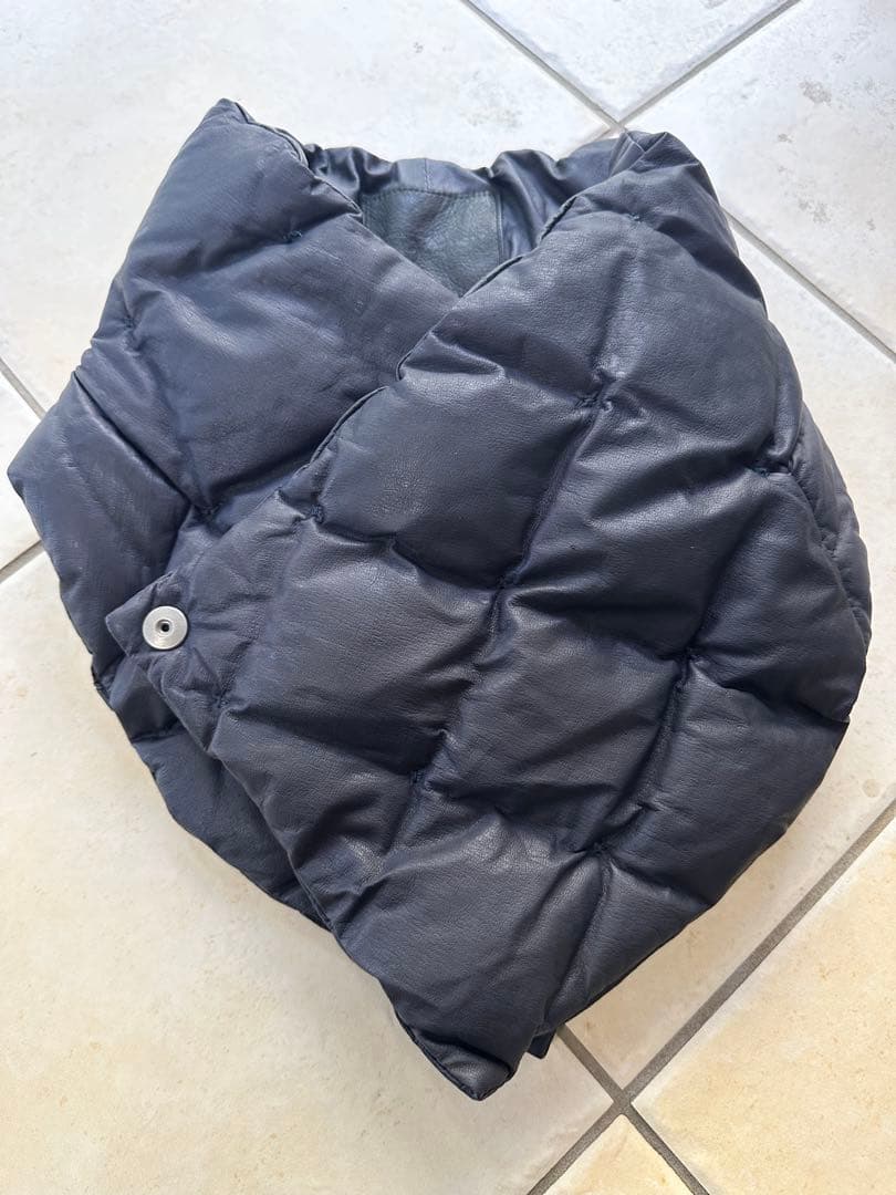 【値下げ】イサムカタヤマ　バックラッシュ　レザーマフラー　カンガルーレザー