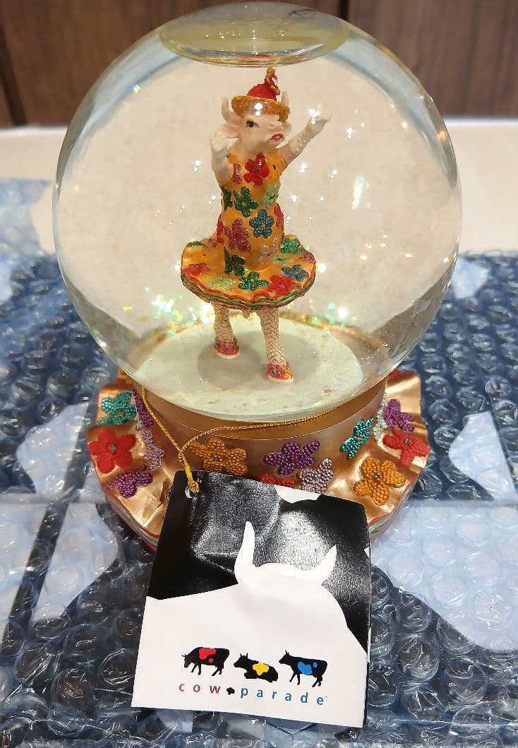【コレクターズアイテム】Cow Parade スノードーム 7点　※バラ売り可