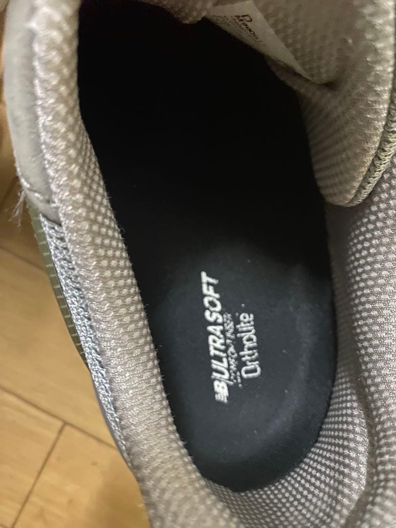 ニューバランス 990 v5