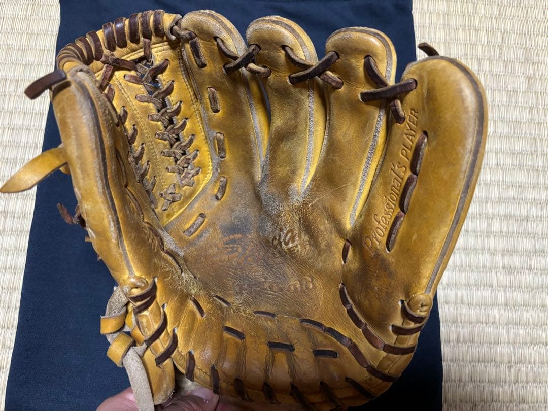 ハイゴールド　グローブ　オールラウンド