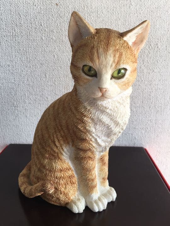 猫の置物