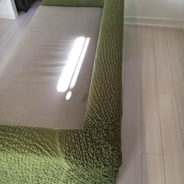 オシャレな大きなソファー