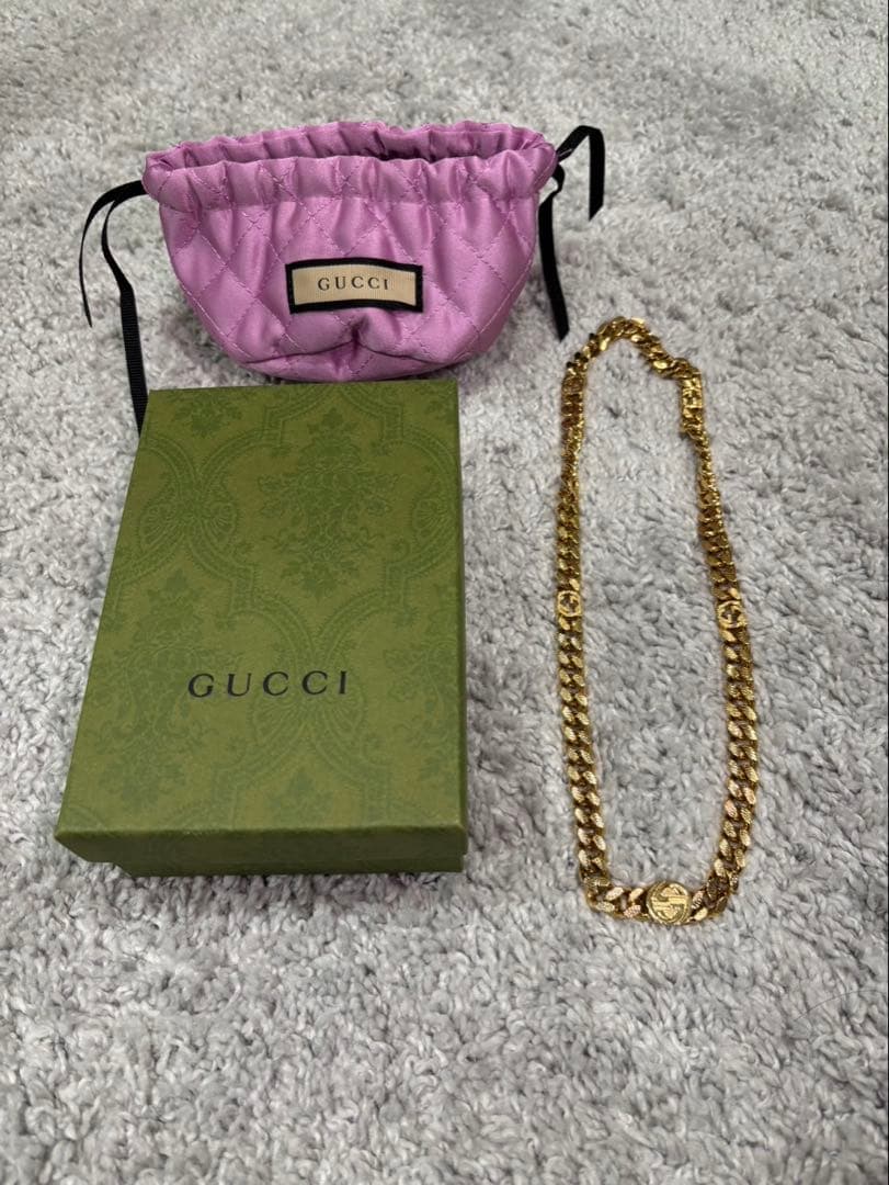 GUCCI ゴールドネックレス 箱・ポーチ付き