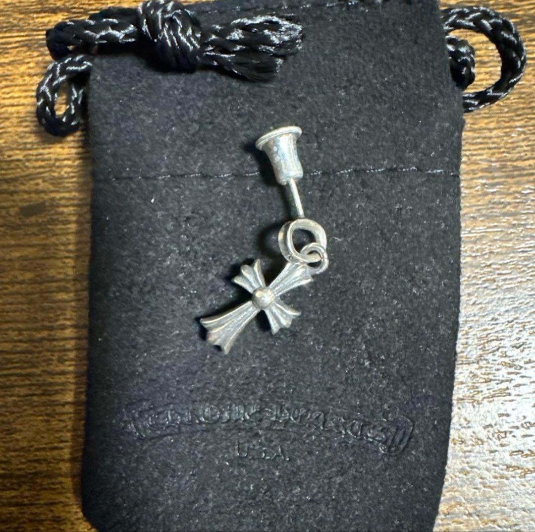 クロムハーツクロスピアス(片耳用)