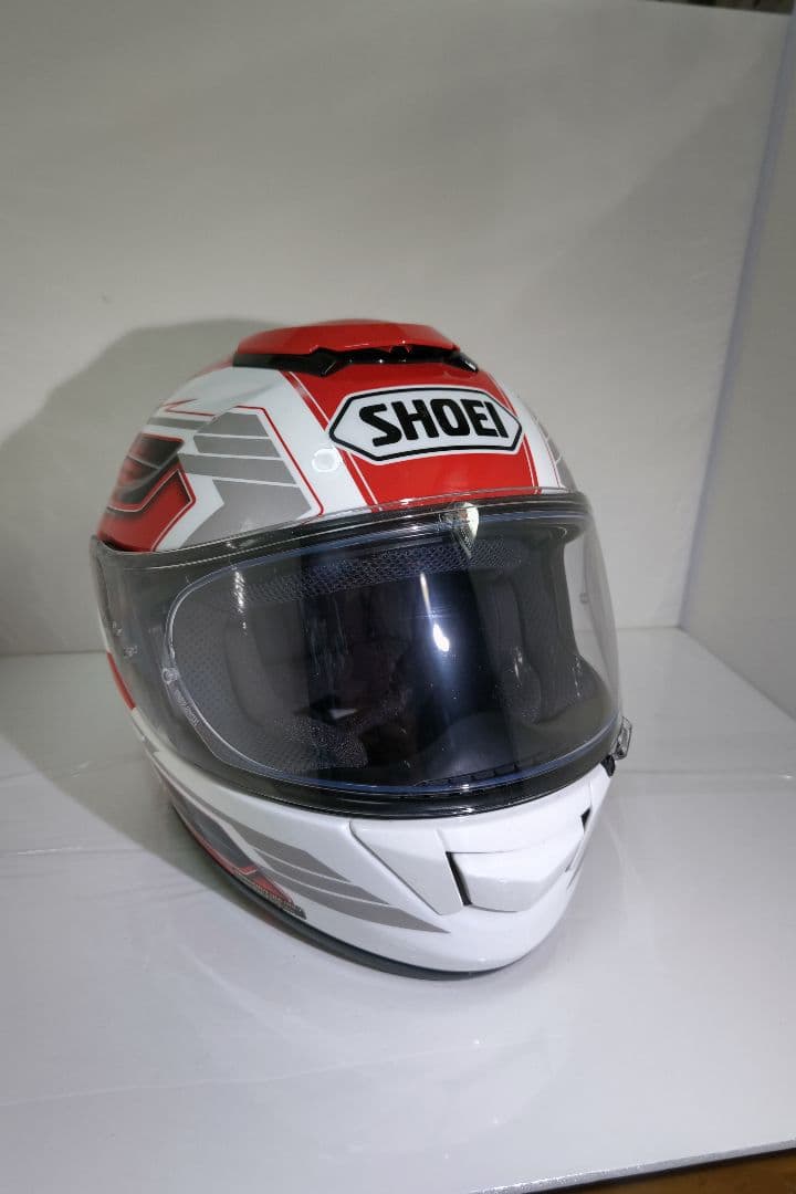 SHOEI GT-airサンバイザー内蔵ヘルメット ホワイト/レッドMサイズ