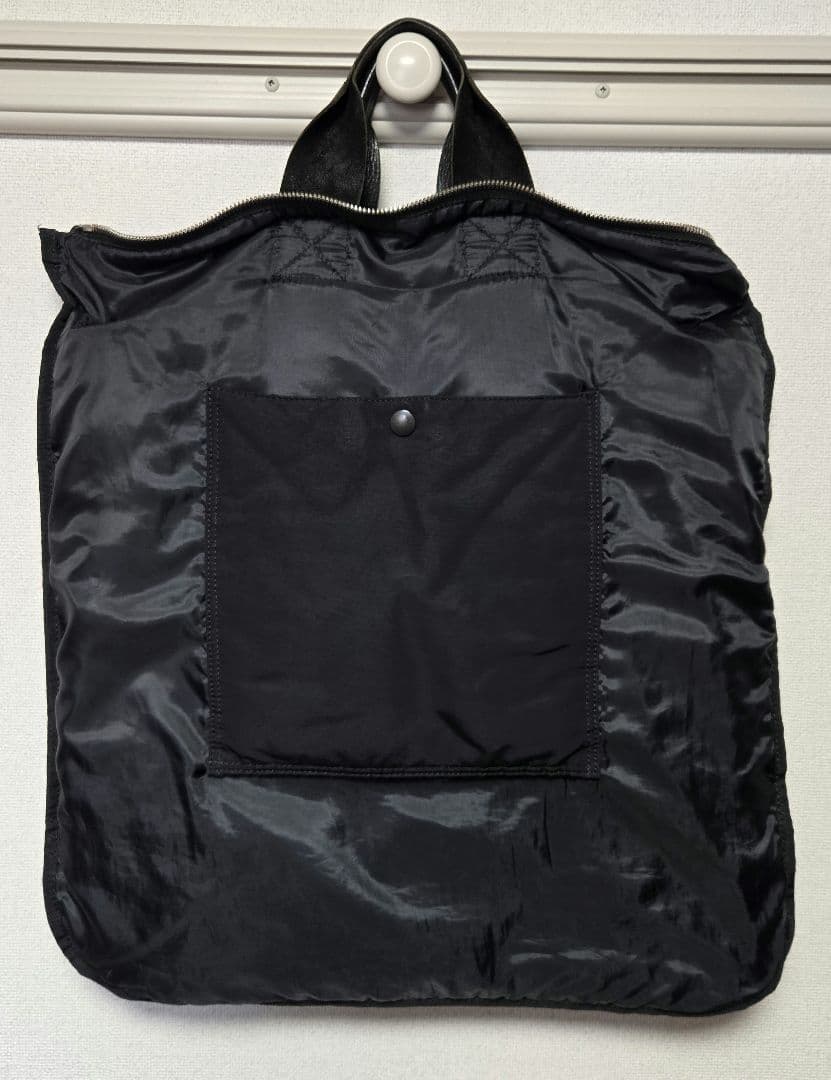 Hender Scheme ヘルメットバック