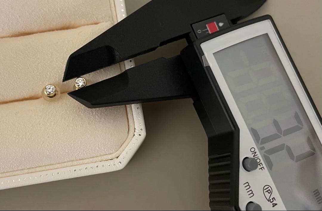 m*u様 K18 ダイヤモンドピアス