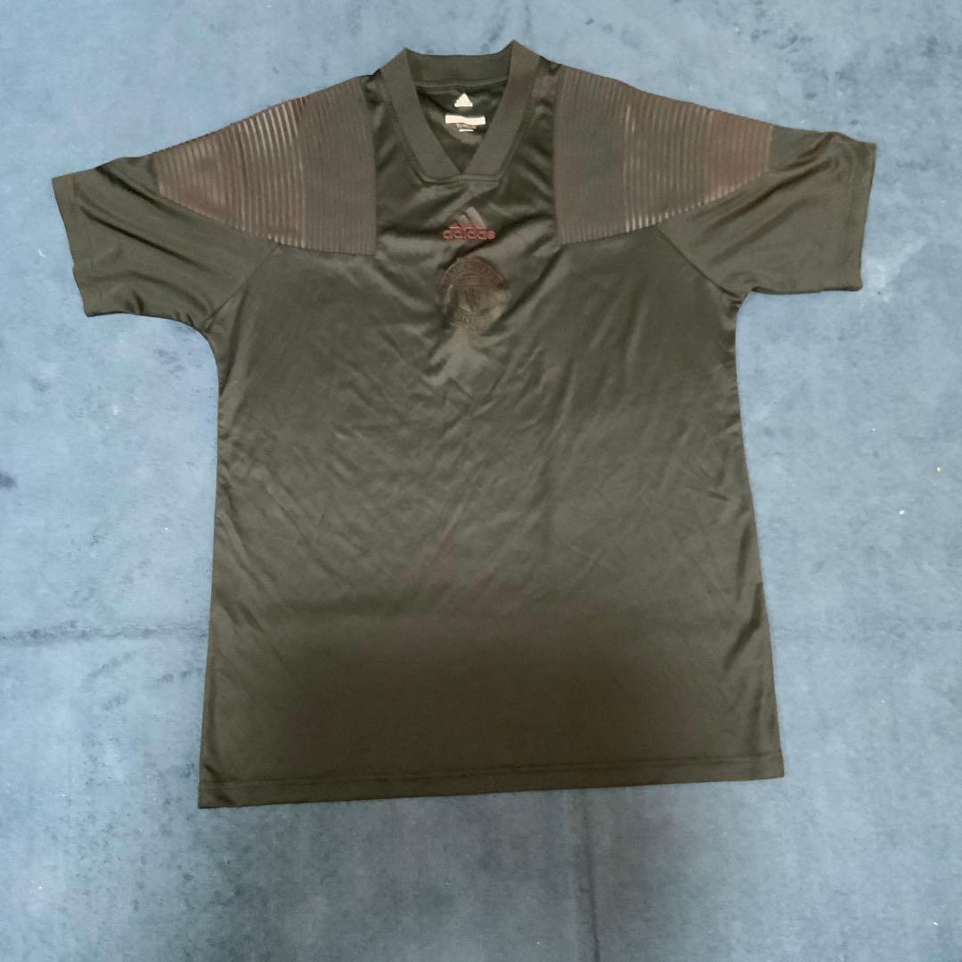 マンチェスターユナイテッド　adidas トレーニングウェアセット 黒