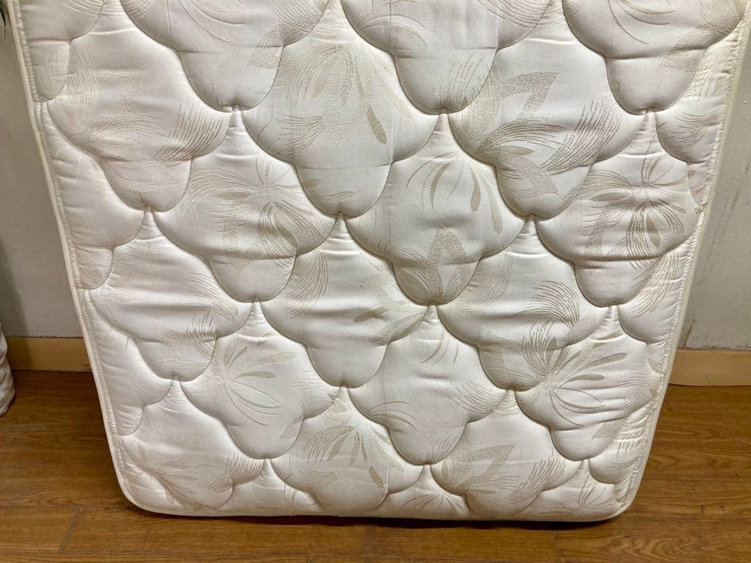 管162☆IDC☆大塚家具☆キングスダウン☆ロイヤルセレニティⅡ☆シングルマット