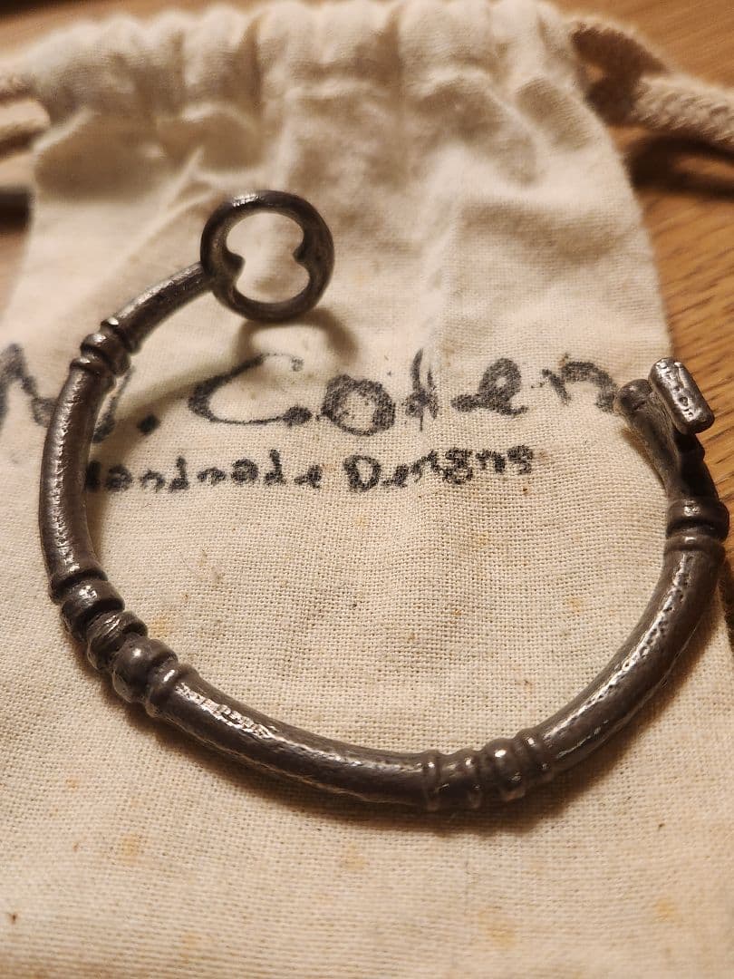 Mコーエン M.cohen key デザイン 鍵タイプ シルバー925 バングル