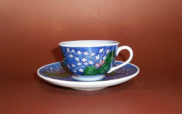 有田焼　　村上玄輝作　 染錦　 カップ＆ソーサー　珈琲碗皿  美術品 1563