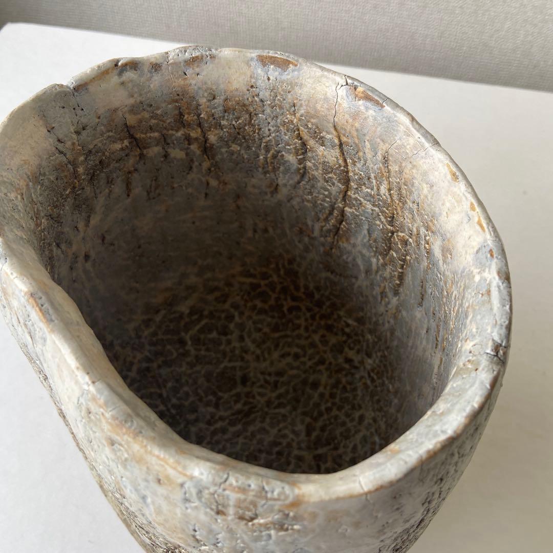 大江幸彦　花瓶　白釉薬　共箱