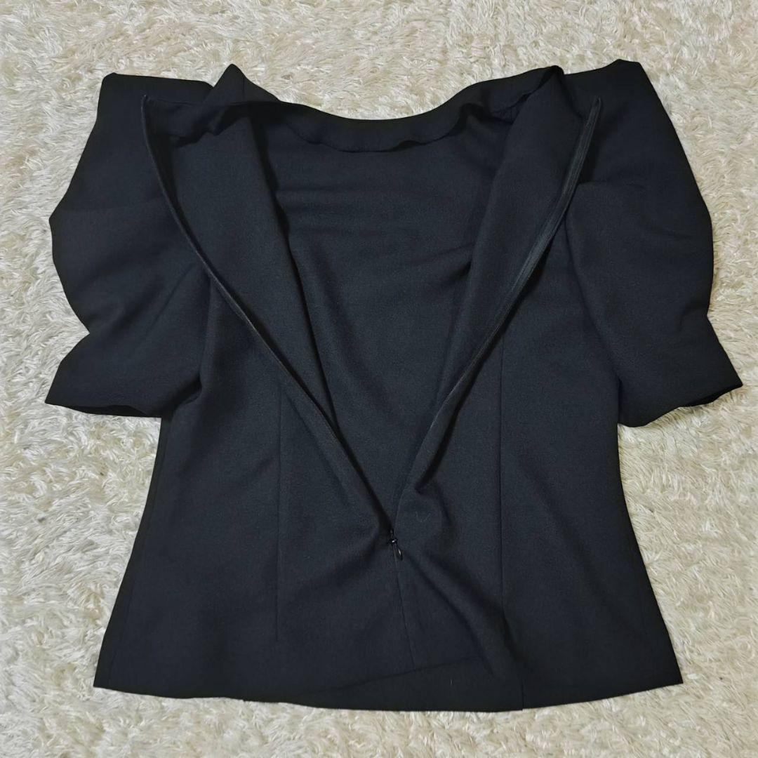 美品　シーニュ　cygne とんがりトップス半袖 Emily ブラック　サイズ1