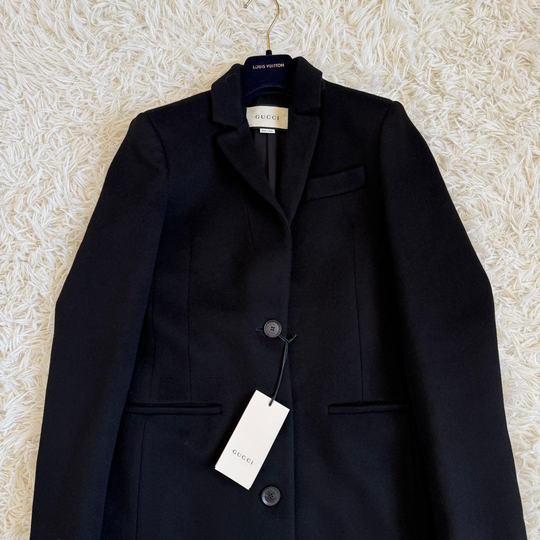 新品タグ付　グッチ　チェスターコート　ブラック　Lサイズ　ロゴボタン