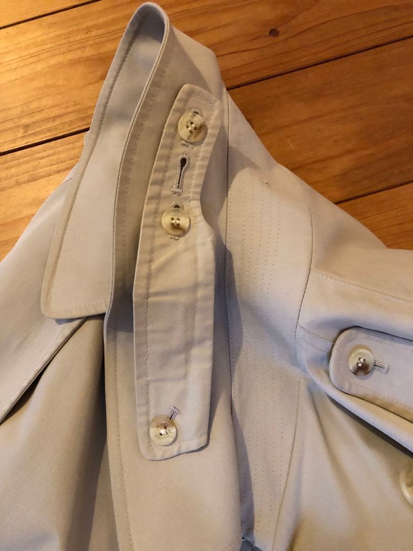 Aquascutum オフホワイト サイズ38 ライナー欠品　着丈修正ずみ