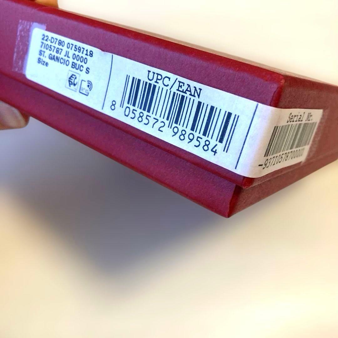 【お値下げ】サルヴァトーレフェラガモ　ガンチーニ　二つ折り財布