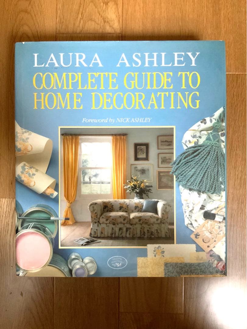 ローラアシュレー　コンプリート　ガイディング　トゥ　ホームデコレイティング(本)