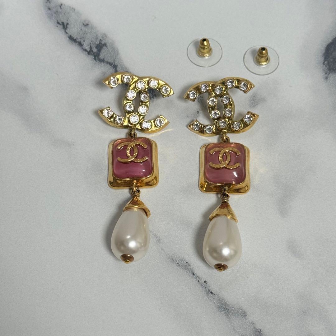 CHANEL クリスタル風　パール　ピアス