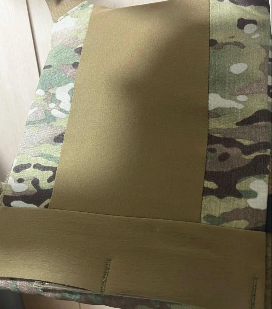 高品質レプ　新品　FCPC V5 プレキャリ　バックパネル　カンガルーポーチ