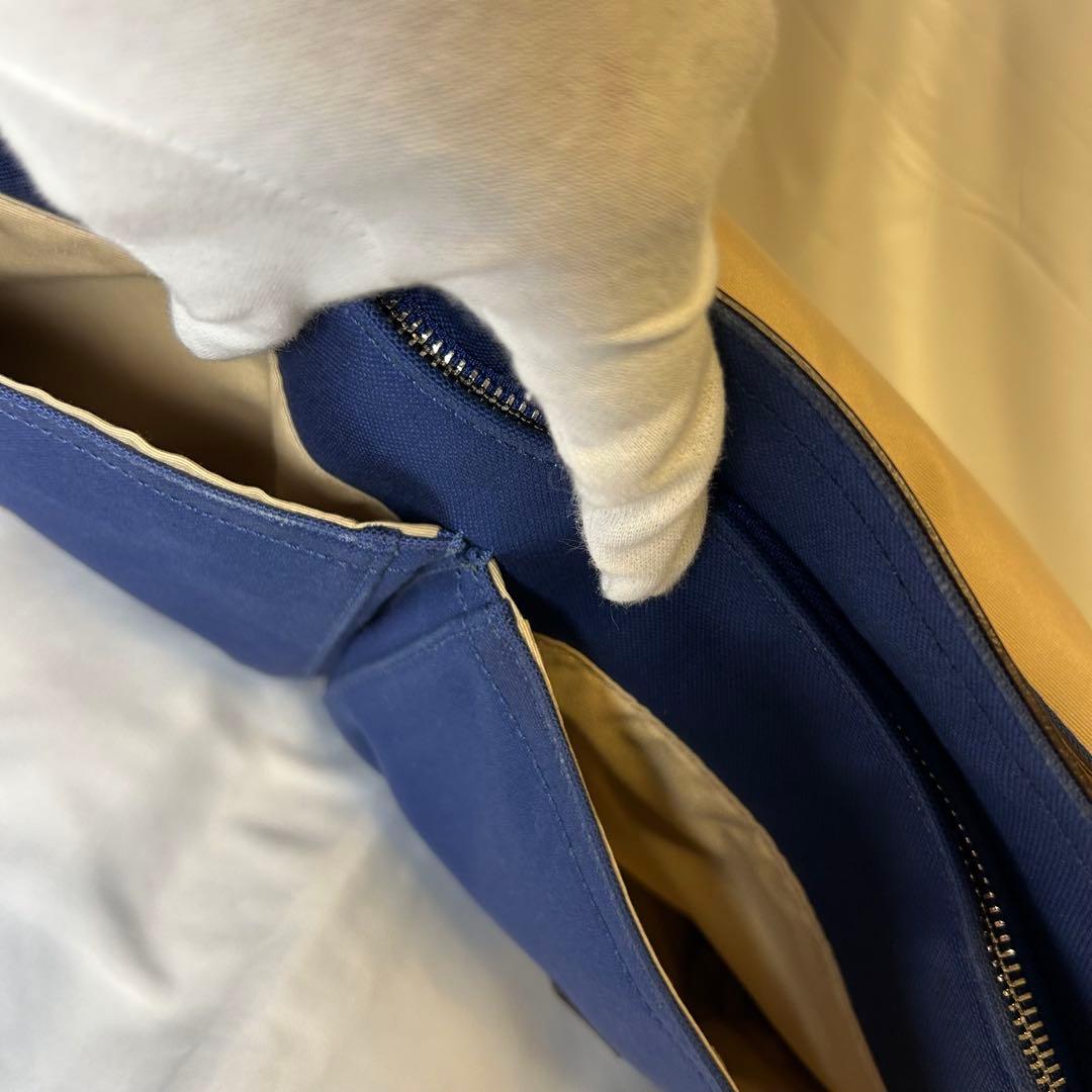 【希少・美品】COACH ボヤージュキャンバスメッセンジャーバッグ ショルダー