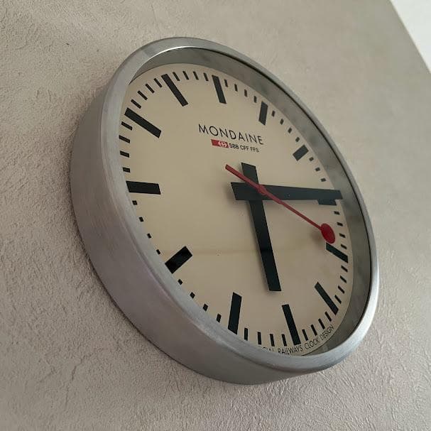 モンディーン MONDAINE 掛け時計 ウォールクロック 25cm