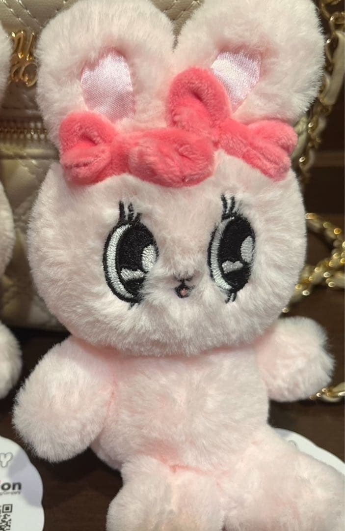 可愛いウサギのぬいぐるみ