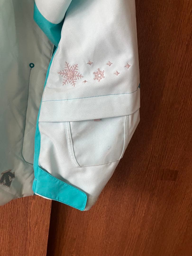 DESCENTE スキーウェア 160センチ　美品です。