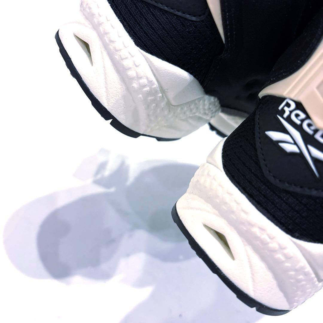 【新品】Reebok インスタポンプフューリー ブラック ベージュOG 29cm