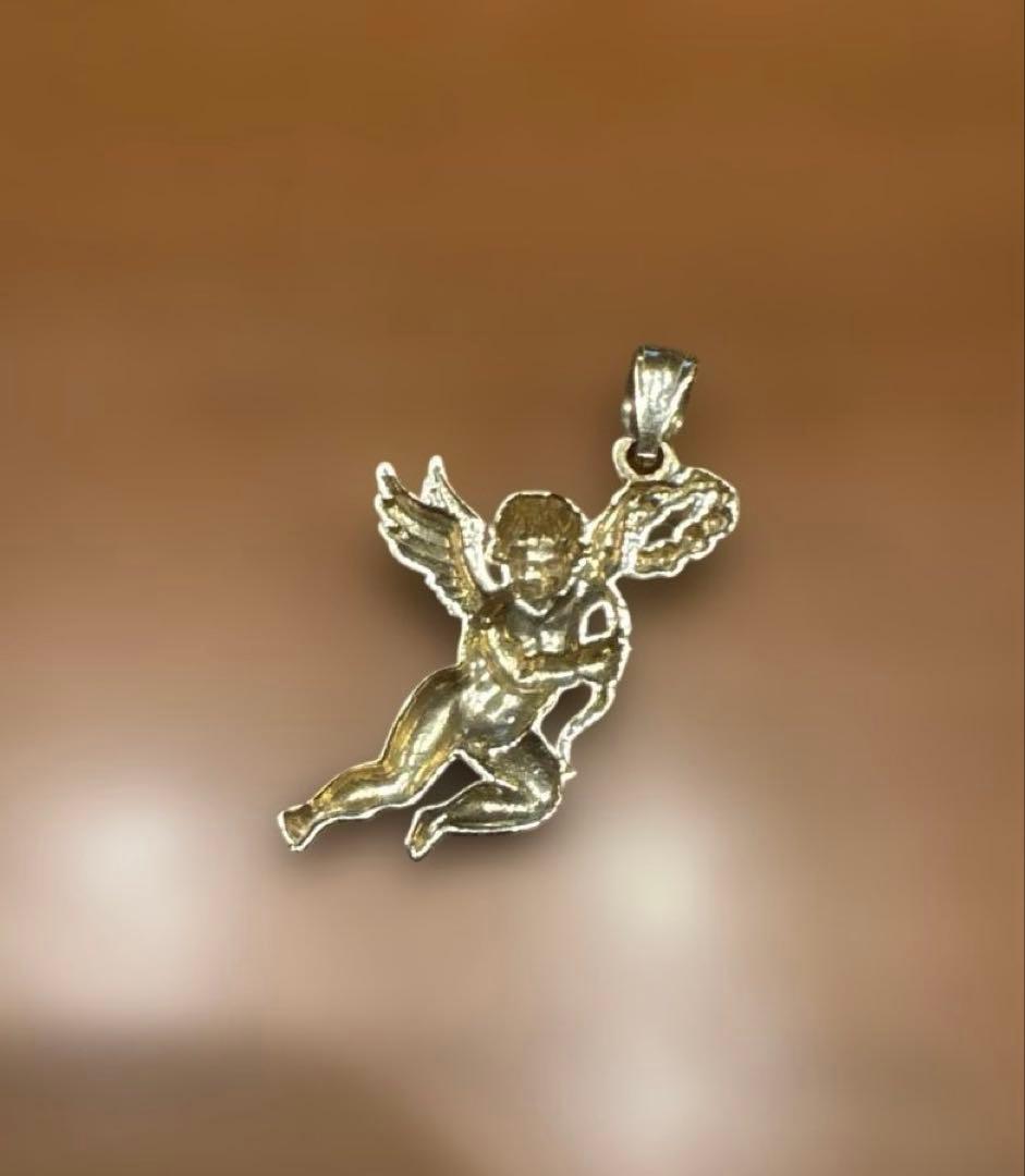AVALANCHE 10Kイエローゴールド 天使 ペンダント　トップのみ
