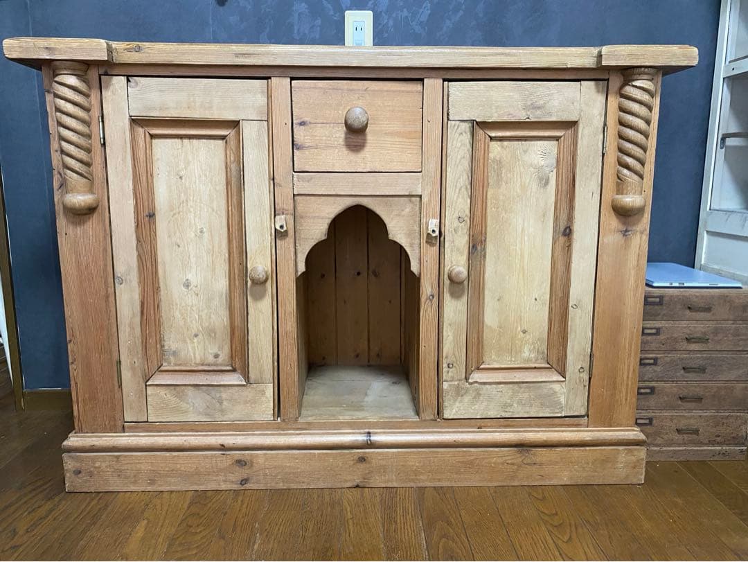 【村田】イギリスアンティーク　サイドボード　棚