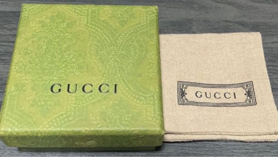 極美品‼️GUCCI クロスネックレス