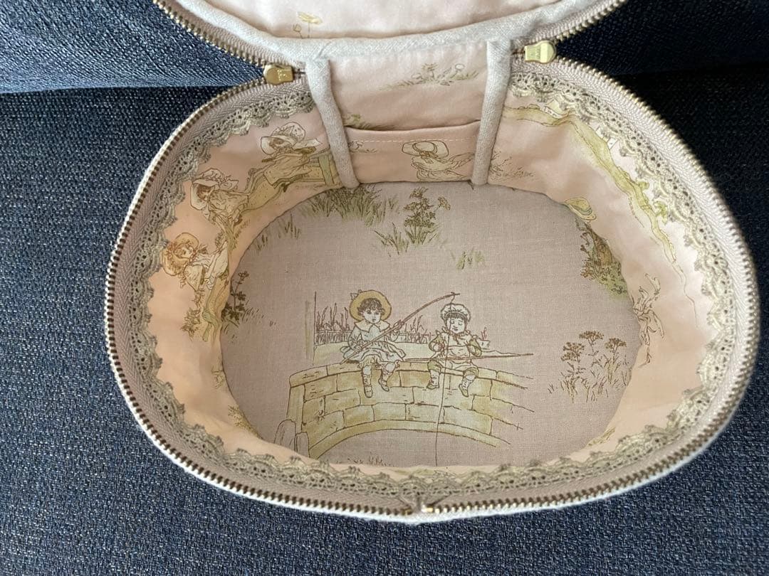 （609)バニティーケース 色違い 完成品 こうの早苗さん パンデピス