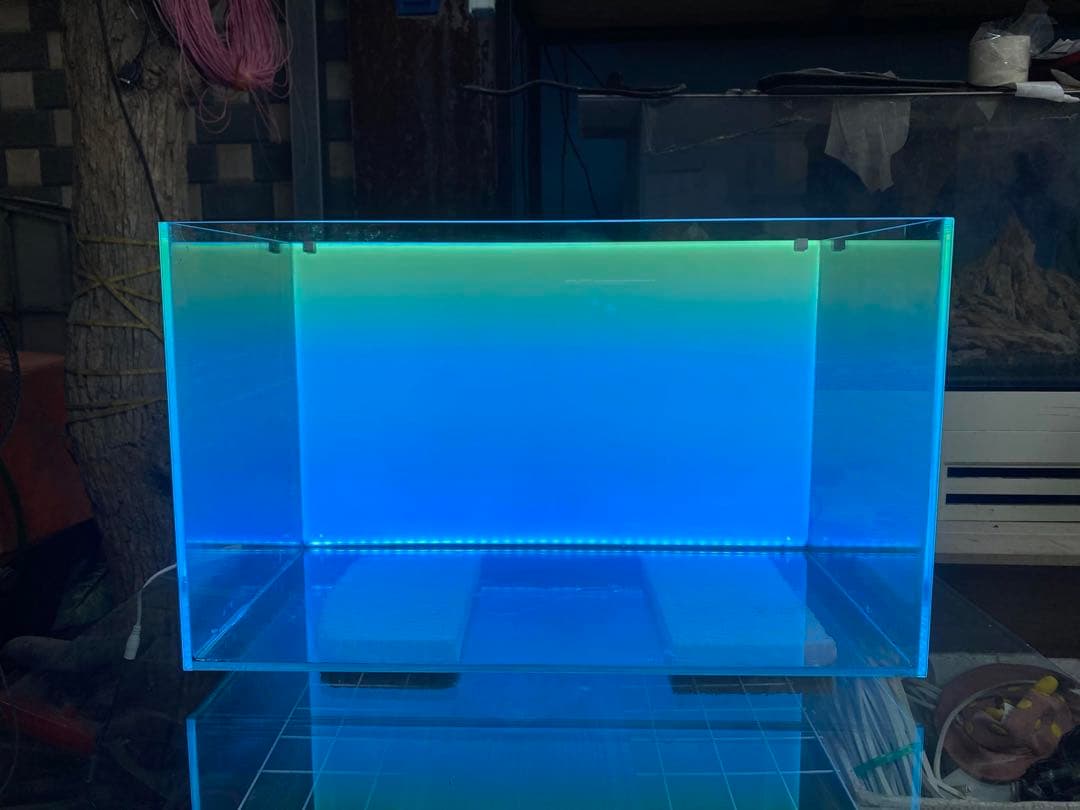 新品未使用　ライトスクリーン　アクアリウム　LED RGB 30cm×30cm