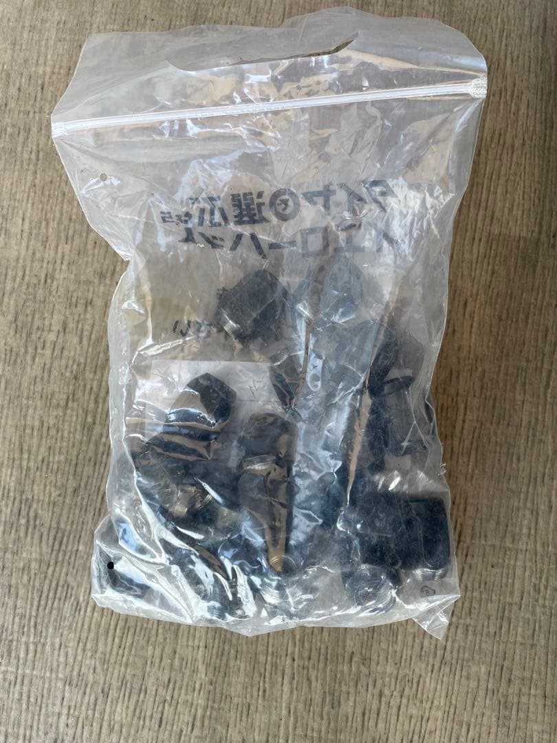 225/60R17スタッドレスタイヤホイール4本セット