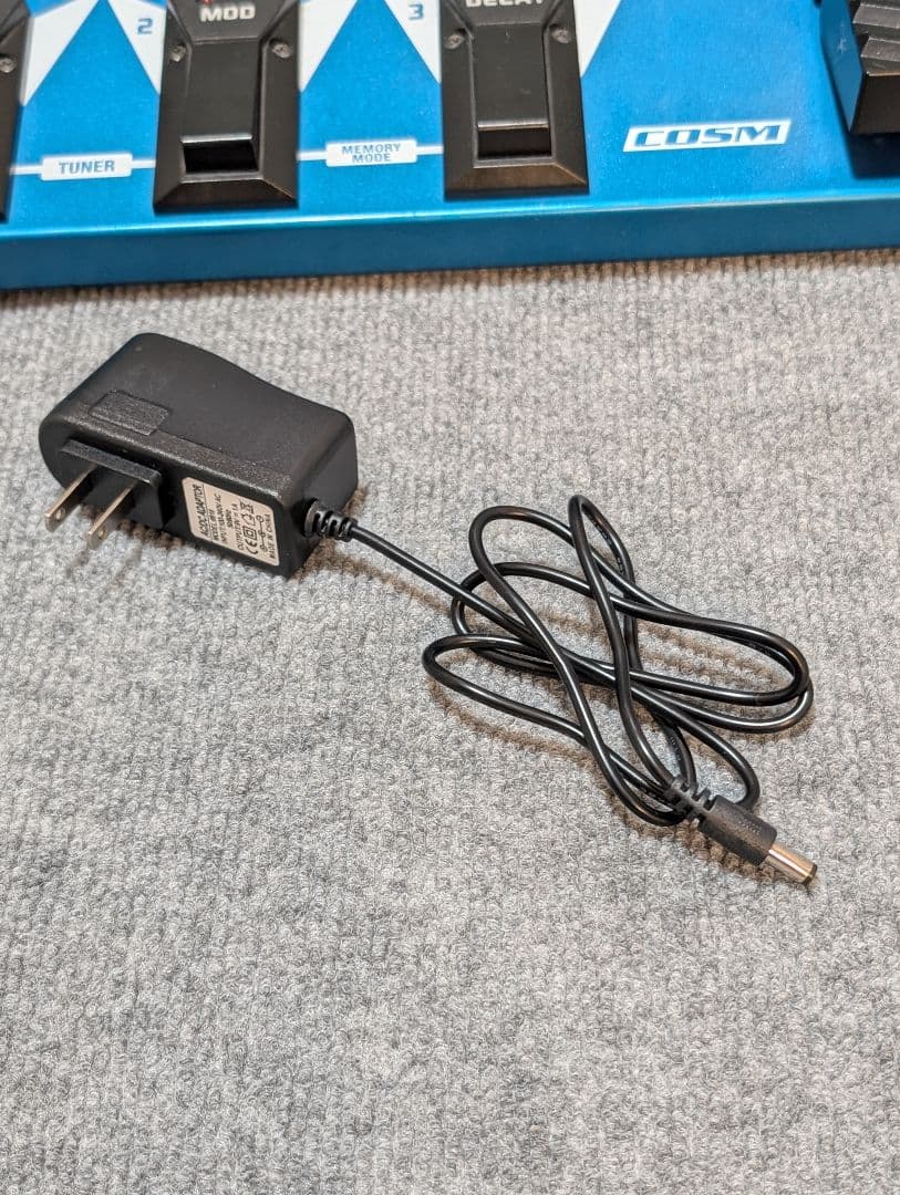 BOSS ME-50 マルチエフェクター 通電確認済 本体＋互換AC付