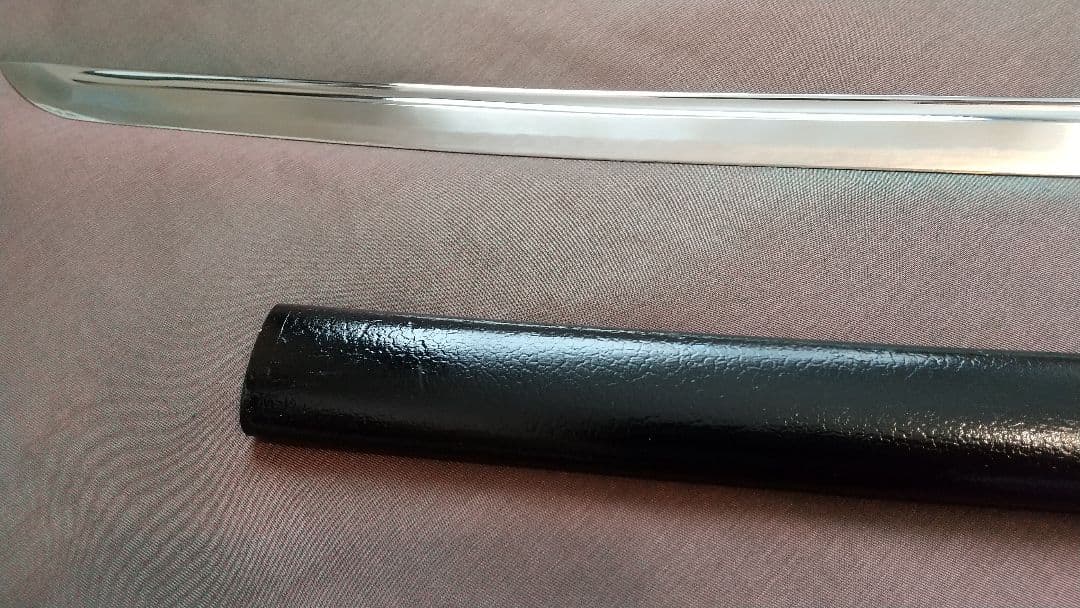 【二尺四寸一分】レザー風柄 居合刀 海鼠透かし鍔 模造刀 武具 拵え 日本刀