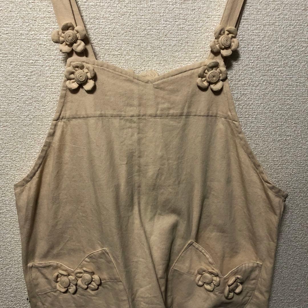 お値下げ中/花びら付きエプロン　生成り