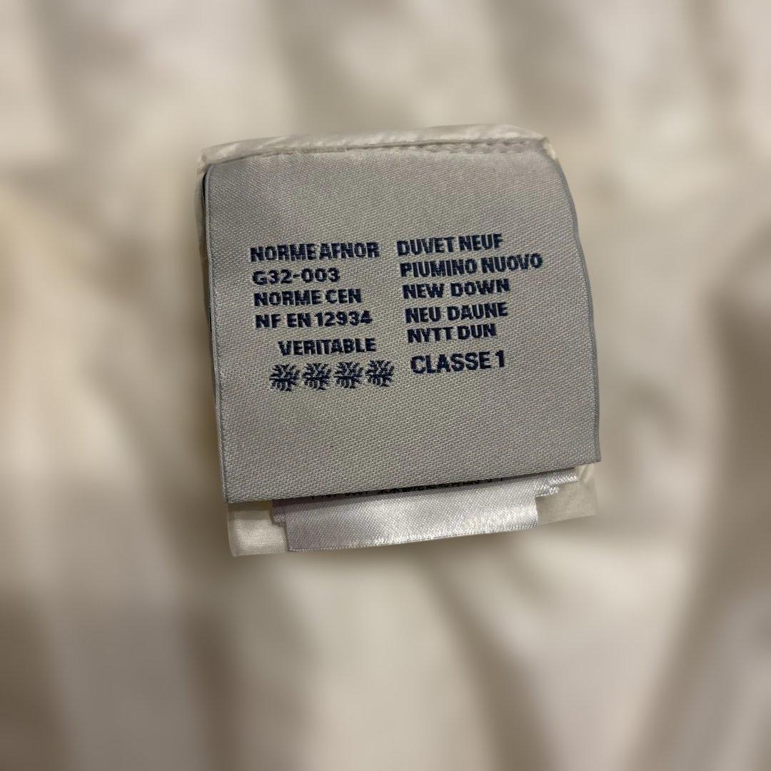 正規品　MONCLER ホワイト キルティングダウンベスト