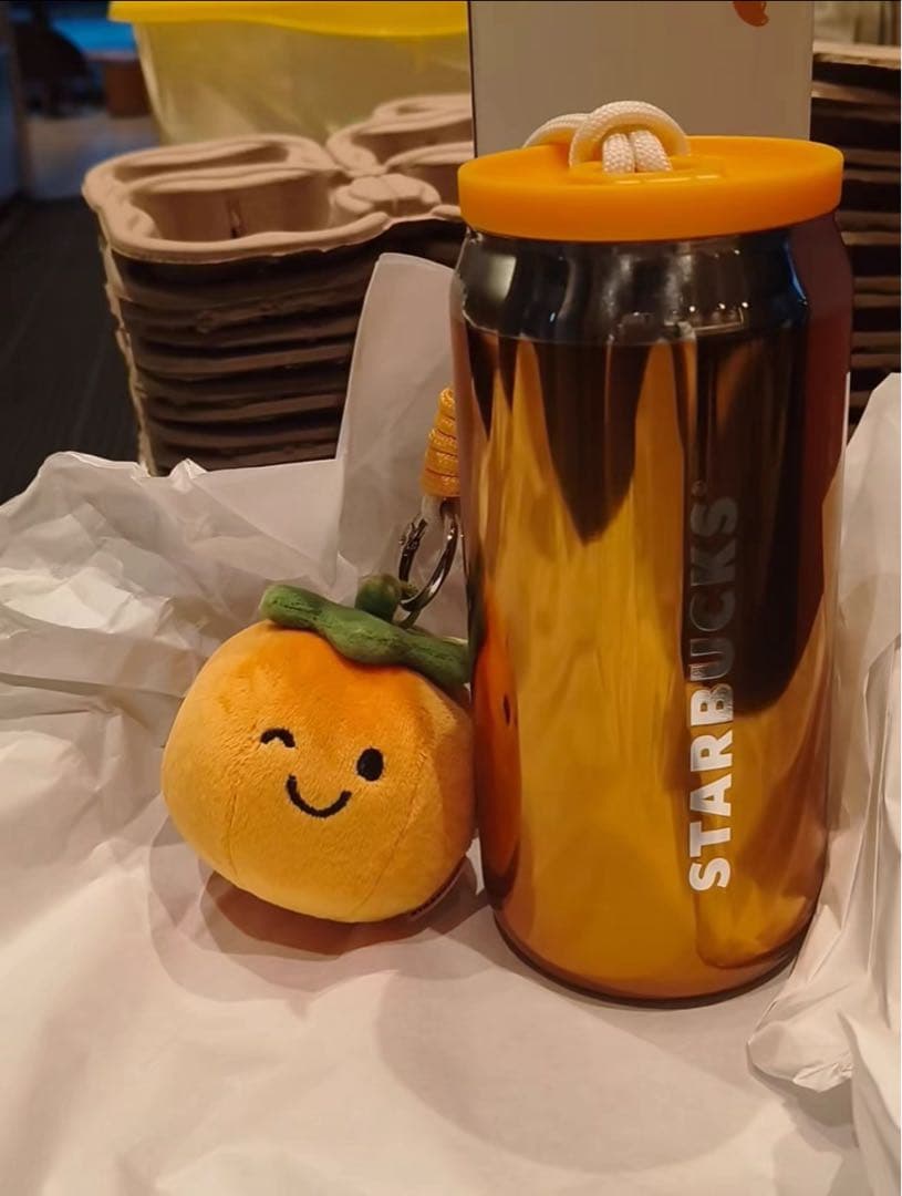 海外限定 Starbucks ステンレスボトル ゴールド 柿チャーム付き