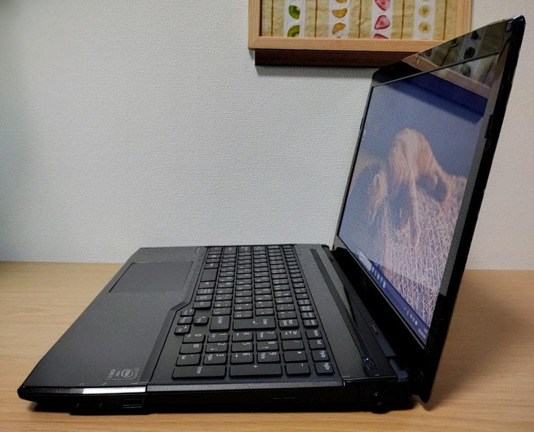 FUJITSU LIFEBOOK Corei7 メモリ8GB SSD128GB