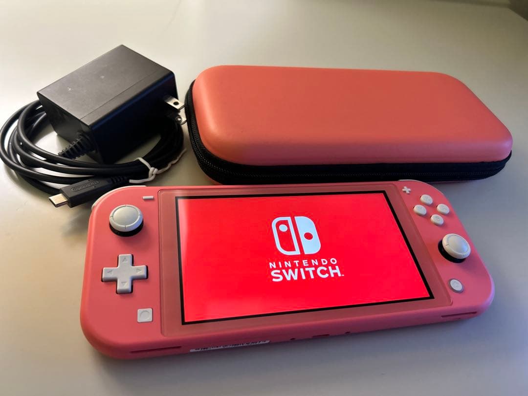 Nintendo Switch Lite ピンク 本体 ケース 充電器付