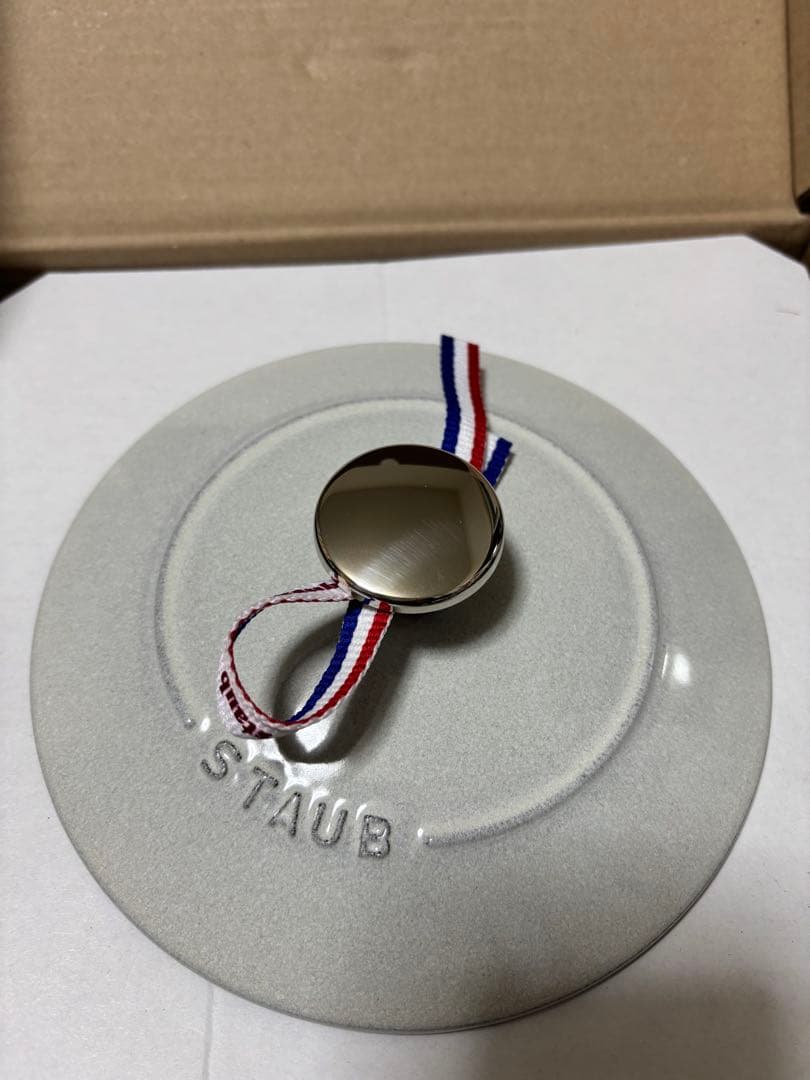 ストウブ　ラ・ココット de GOHAN M 16 cm カンパーニュ